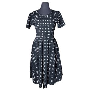 Lularoe amelia fit flare pleated short sleeve dress size medium